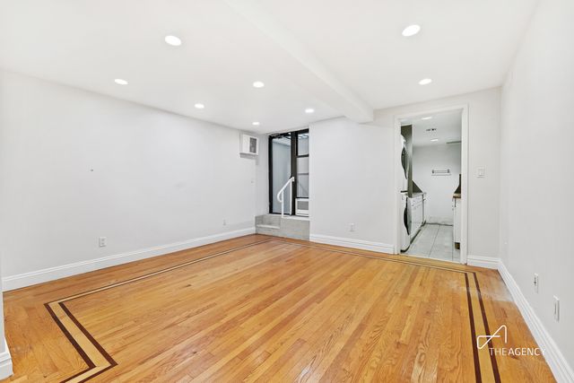 259 W 90TH Street, New York City, NY 10024