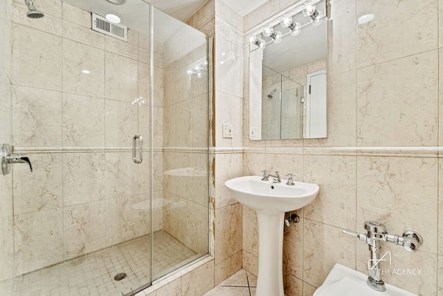 259 W 90TH Street, New York City, NY 10024