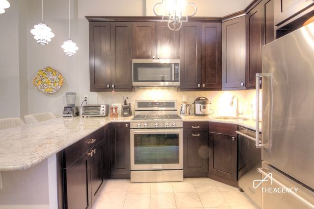 259 W 90TH Street, New York City, NY 10024