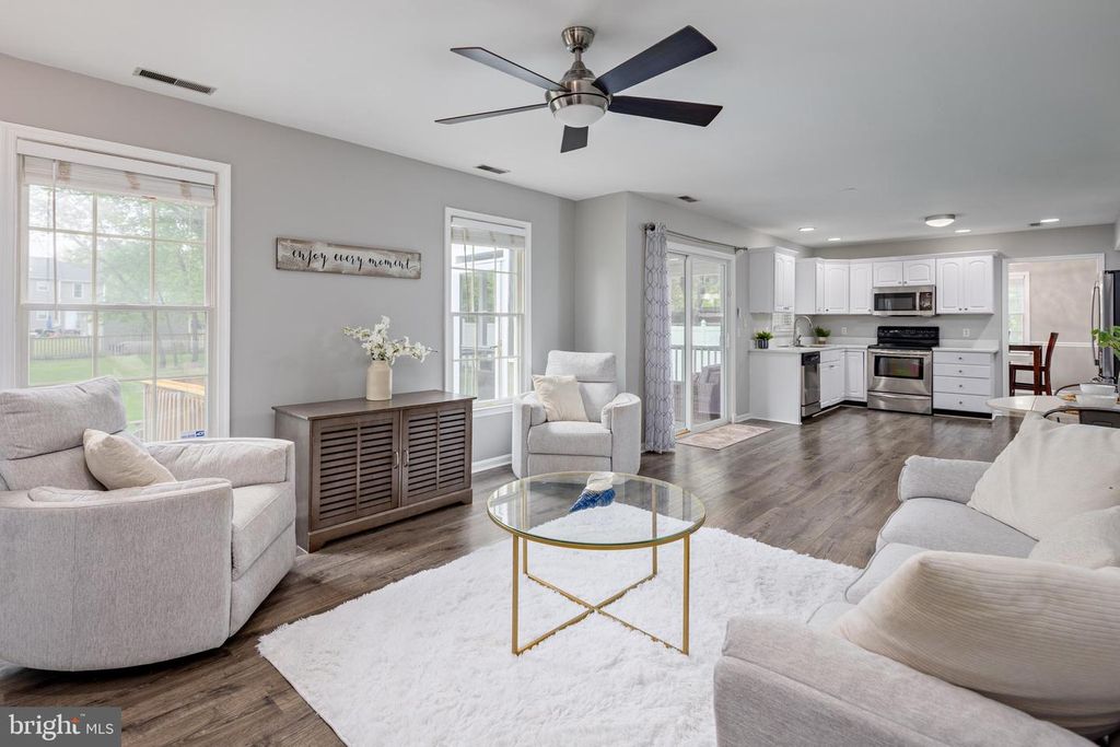 Image 12 of property listing at 421 VICTORIA WAY, Stevensville, MD 21666