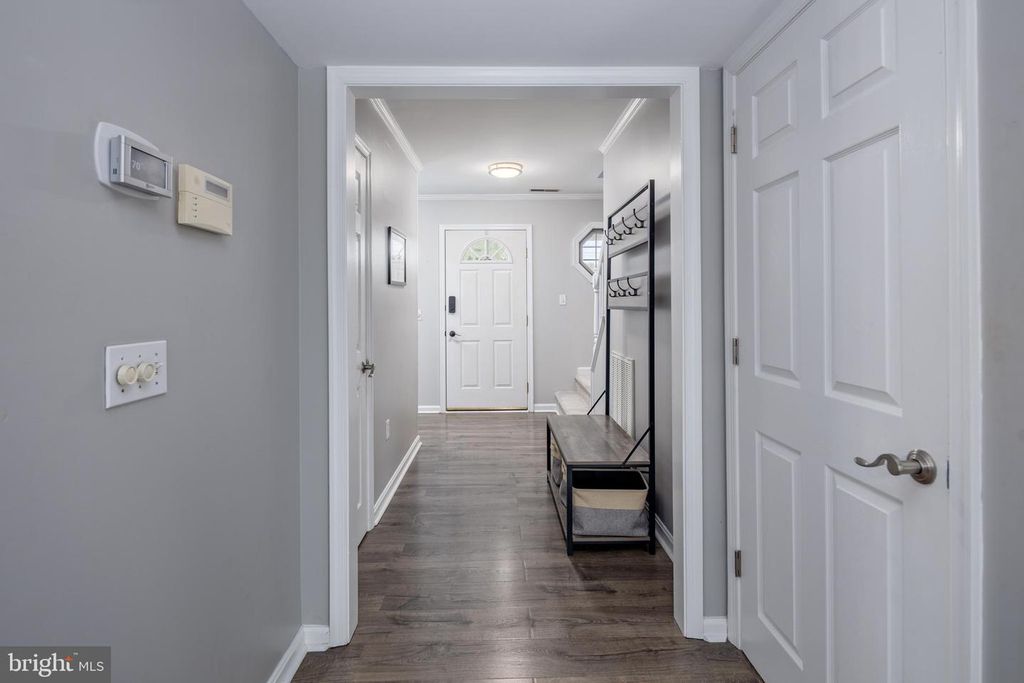 Image 19 of property listing at 421 VICTORIA WAY, Stevensville, MD 21666