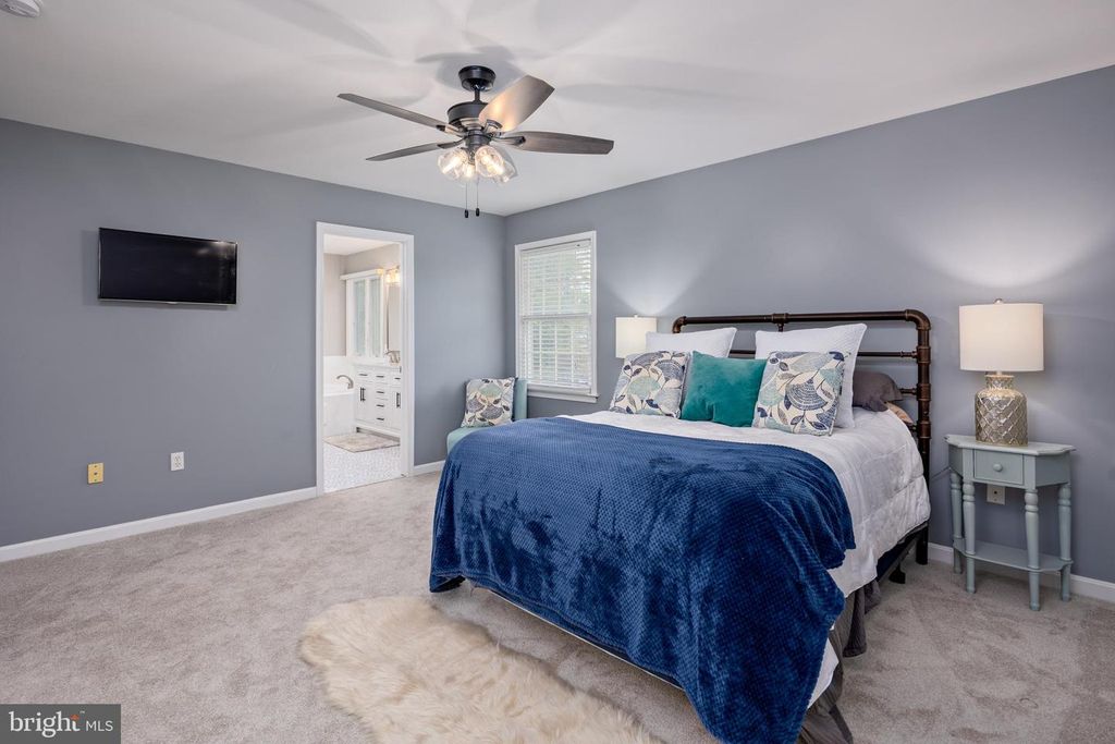 Image 21 of property listing at 421 VICTORIA WAY, Stevensville, MD 21666