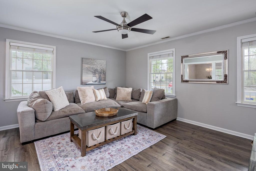 Image 3 of property listing at 421 VICTORIA WAY, Stevensville, MD 21666