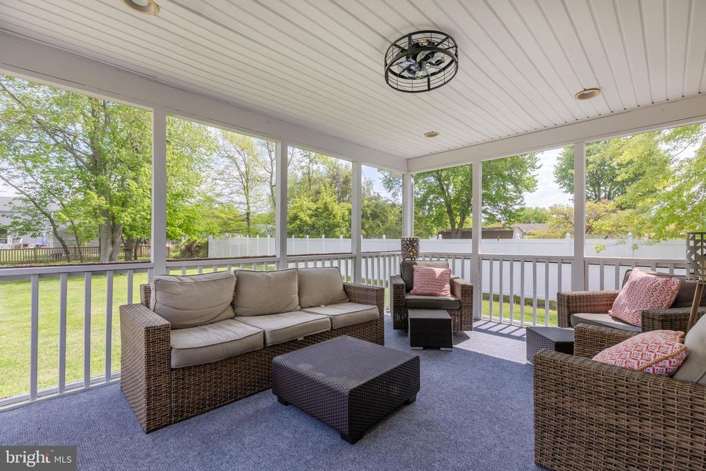 Image 32 of property listing at 421 VICTORIA WAY, Stevensville, MD 21666