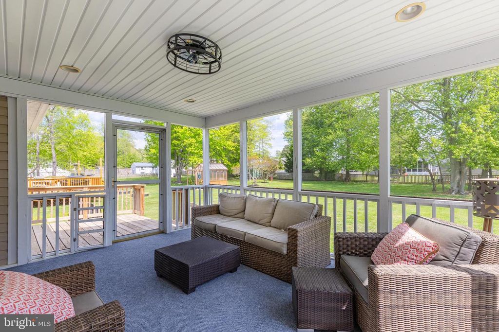 Image 34 of property listing at 421 VICTORIA WAY, Stevensville, MD 21666