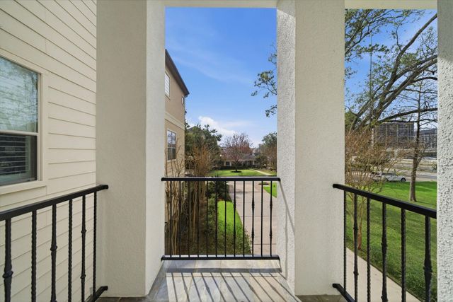 4740 Banning Drive, Houston, TX 77027