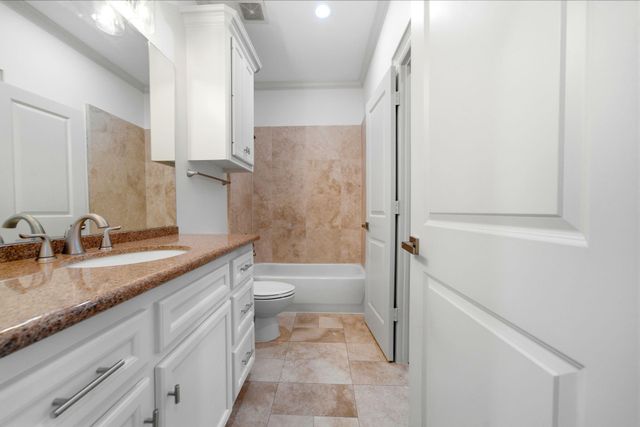 4740 Banning Drive, Houston, TX 77027