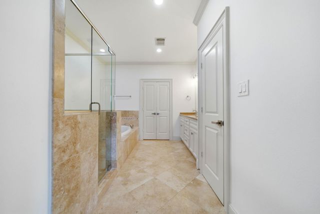 4740 Banning Drive, Houston, TX 77027