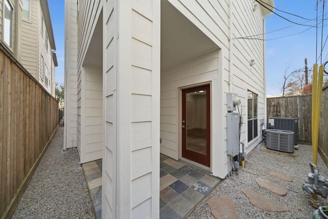 4740 Banning Drive, Houston, TX 77027