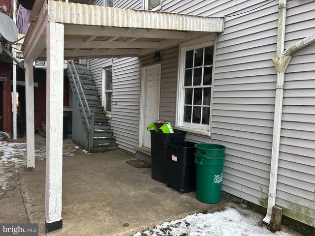 432 S QUEEN ST, Lancaster, PA 17603