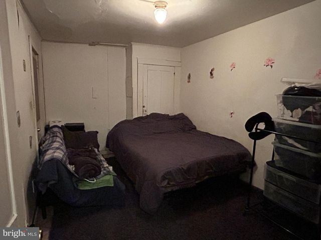 432 S QUEEN ST, Lancaster, PA 17603