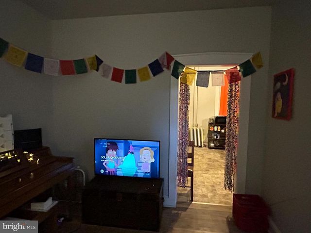 432 S QUEEN ST, Lancaster, PA 17603