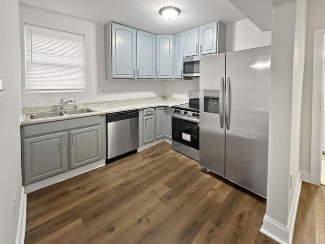 910 N ARLINGTON AVE, Baltimore, MD 21217