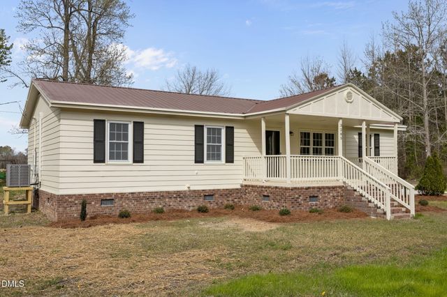 3285 Free Union Church, Pinetown, NC 27865