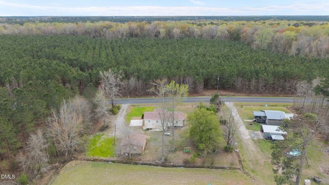 3285 Free Union Church, Pinetown, NC 27865