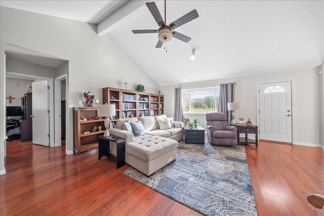 3432 Vine Ridge, Bedford, TX 76021