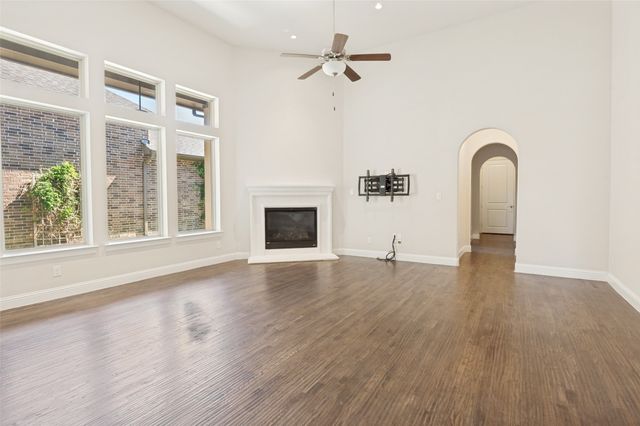 8314 Kentland Drive, Frisco, TX 75034