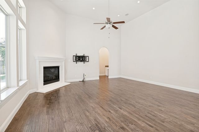 8314 Kentland Drive, Frisco, TX 75034