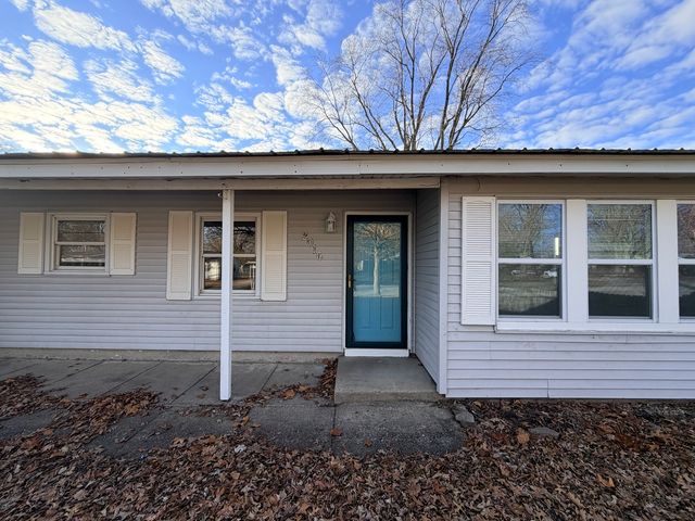 2016 Greendale Drive, Champaign, IL 61821