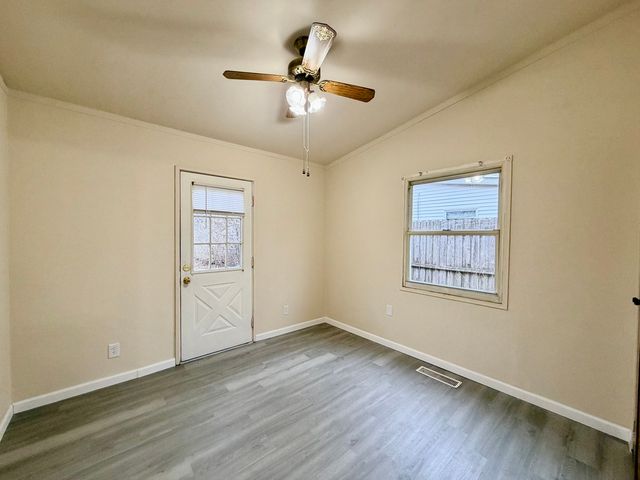 2016 Greendale Drive, Champaign, IL 61821