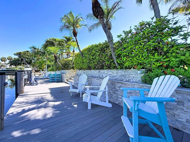3851 NE 24th Avenue, Lighthouse Point, FL 33064