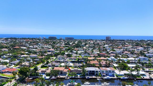 3851 NE 24th Avenue, Lighthouse Point, FL 33064