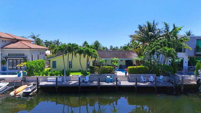 3851 NE 24th Avenue, Lighthouse Point, FL 33064