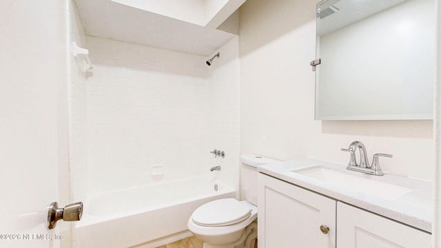 4773 BARNES S, Jacksonville, FL 32207