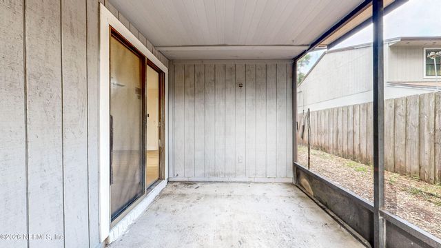 4773 BARNES S, Jacksonville, FL 32207