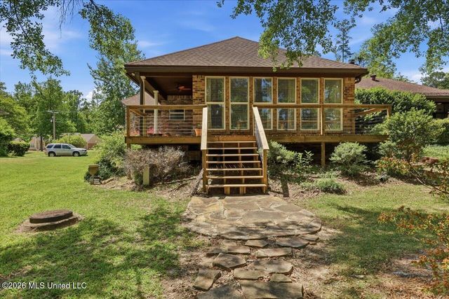 449 Bradford Drive, Brandon, MS 39047