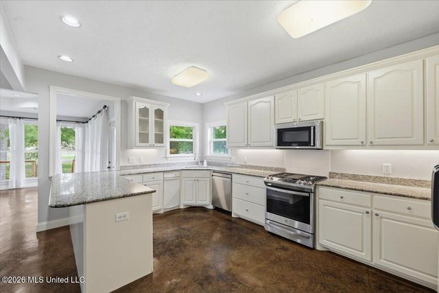 449 Bradford Drive, Brandon, MS 39047