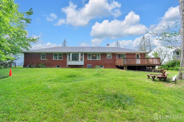 18 Foley Avenue, Edison, NJ 08820
