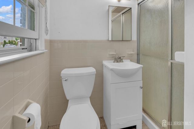 18 Foley Avenue, Edison, NJ 08820