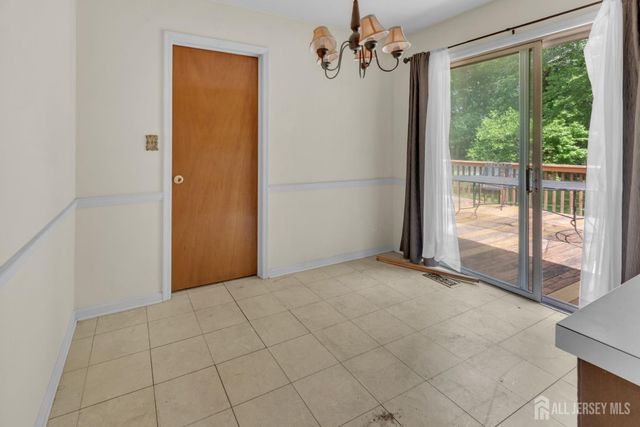 18 Foley Avenue, Edison, NJ 08820