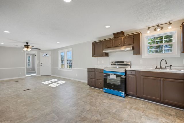 204 Wardlaw Street, Union, SC 29379