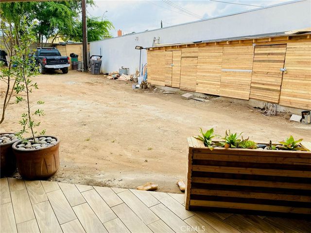 4422 Victoria Avenue, Riverside, CA 92507
