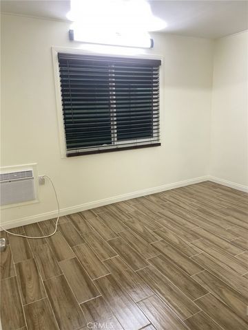 4422 Victoria Avenue, Riverside, CA 92507