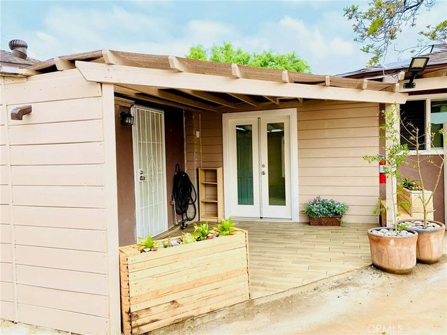 4422 Victoria Avenue, Riverside, CA 92507