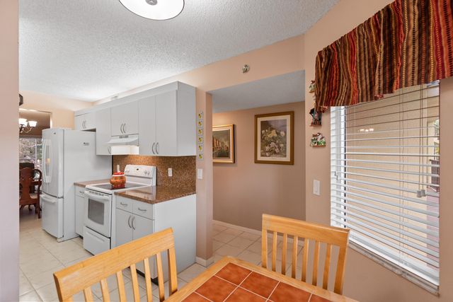 13000 SW 15th Court 311u, Pembroke Pines, FL 33027