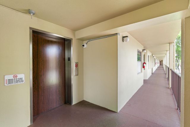 13000 SW 15th Court 311u, Pembroke Pines, FL 33027