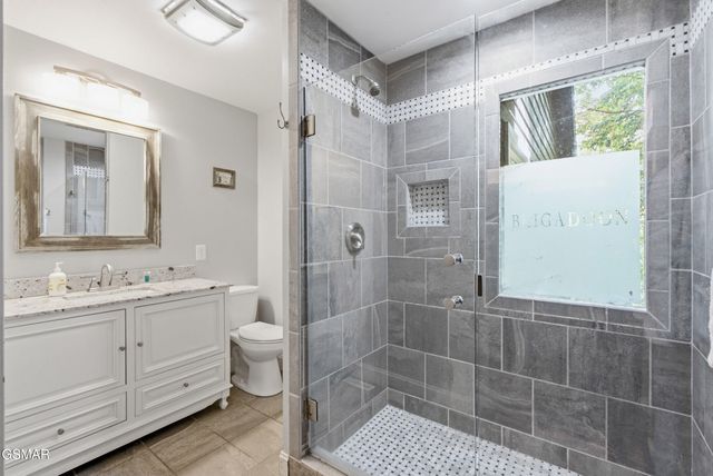 1415 S Baden Drive, Gatlinburg, TN 37738
