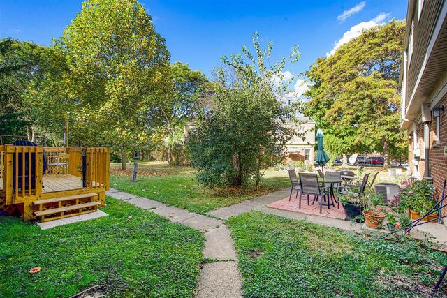 3351 Williamsburg Road, Ann Arbor, MI 48104