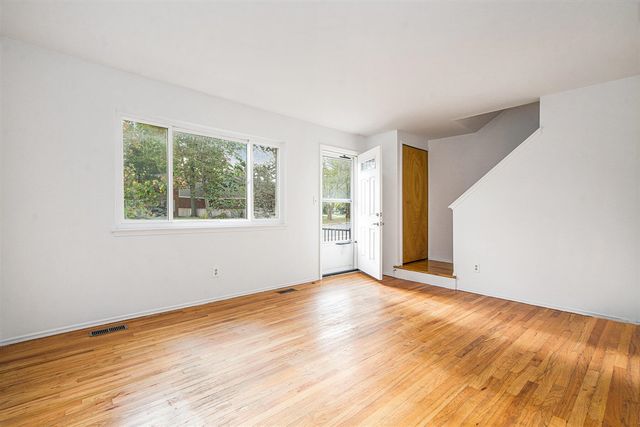 3351 Williamsburg Road, Ann Arbor, MI 48104