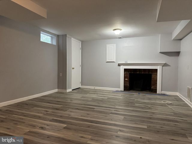 3221 HOLLY HILL DR, Falls Church, VA 22042