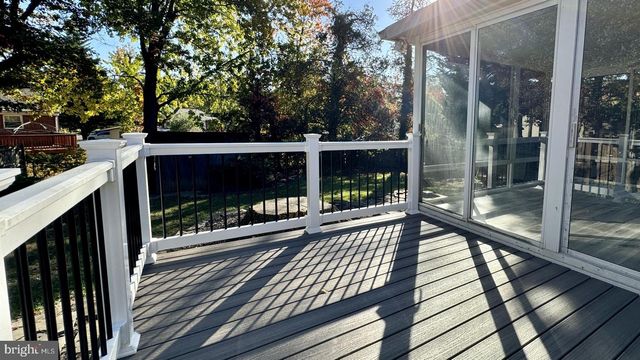 3221 HOLLY HILL DR, Falls Church, VA 22042
