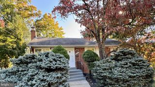 3221 HOLLY HILL DR, Falls Church, VA 22042