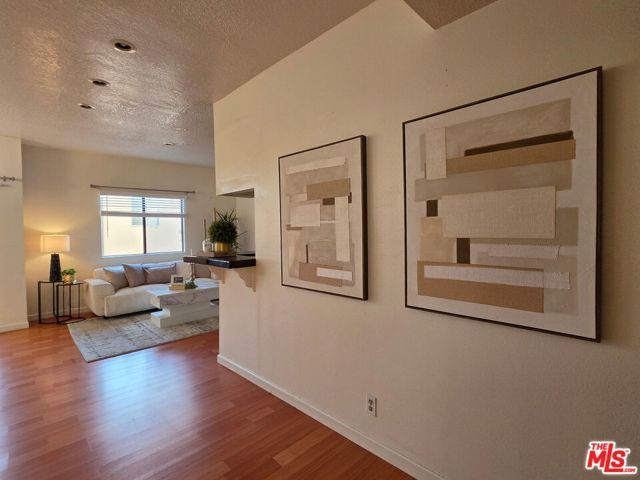 431 S Kingsley Drive 205, Los Angeles, CA 90020