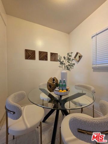 431 S Kingsley Drive 205, Los Angeles, CA 90020
