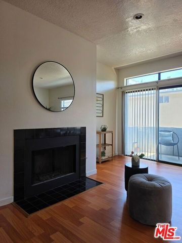431 S Kingsley Drive 205, Los Angeles, CA 90020