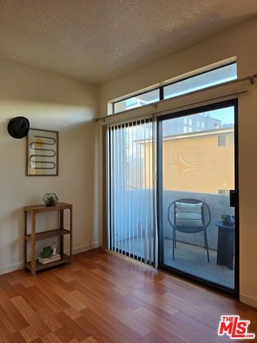 431 S Kingsley Drive 205, Los Angeles, CA 90020
